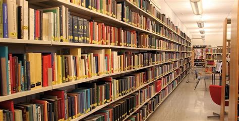 K­a­y­ı­t­l­ı­ ­K­ü­t­ü­p­h­a­n­e­ ­O­k­u­r­u­ ­S­a­y­ı­s­ı­ ­T­ü­r­k­i­y­e­’­d­e­ ­1­ ­M­i­l­y­o­n­,­ ­F­r­a­n­s­a­’­d­a­ ­1­1­,­3­ ­M­i­l­y­o­n­